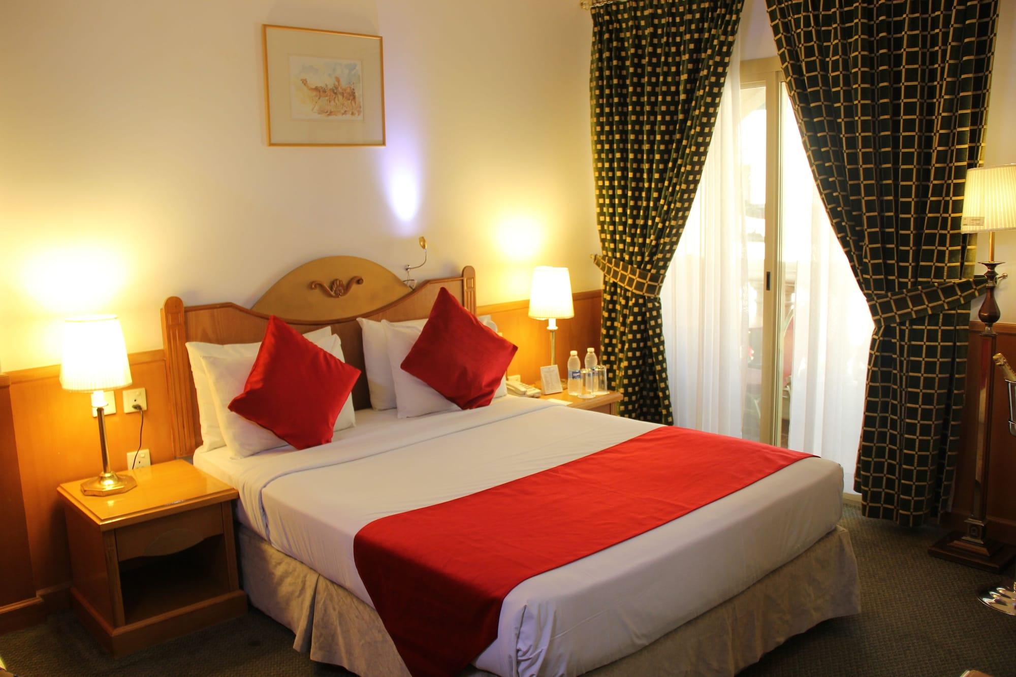 Zain International Hotel Дубай Екстериор снимка