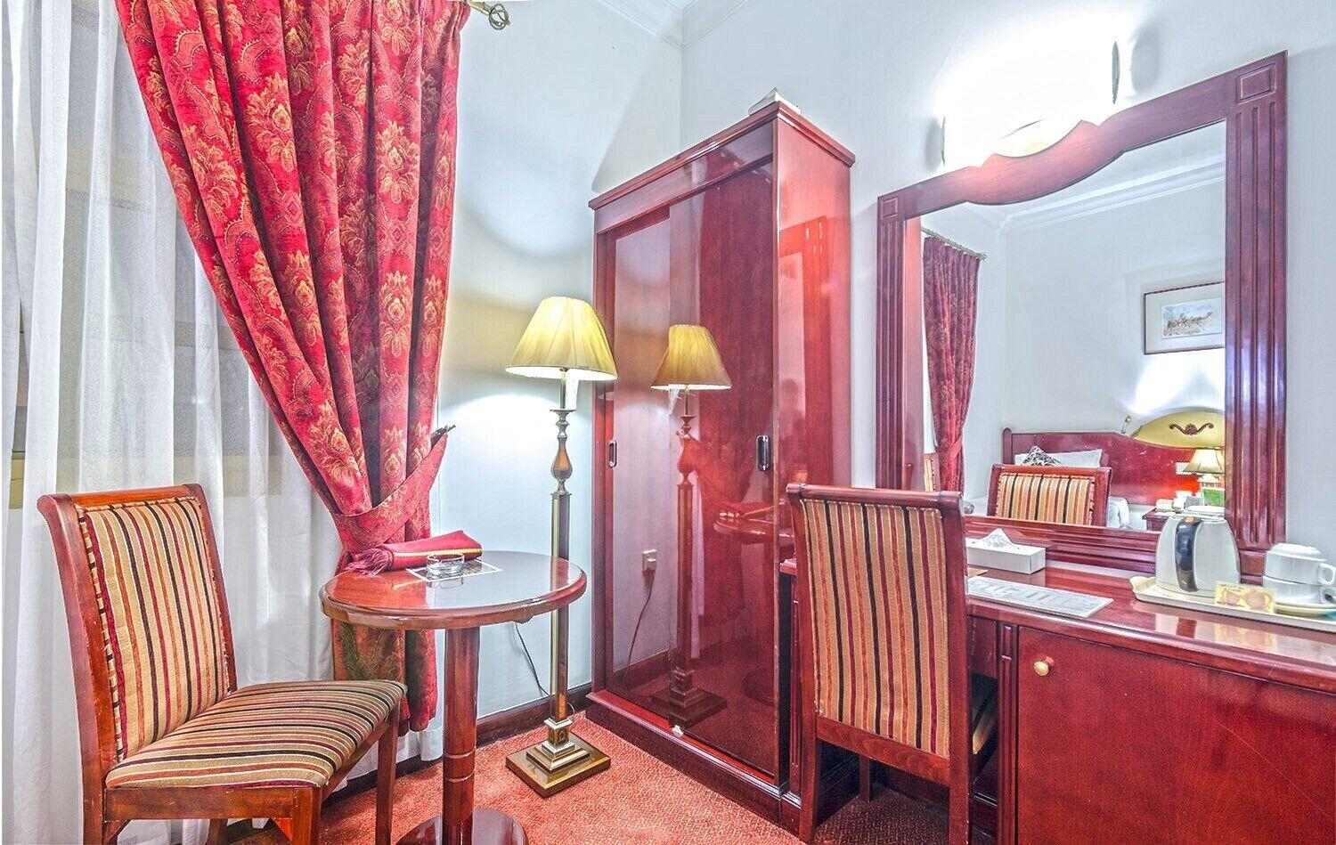 Zain International Hotel Дубай Екстериор снимка