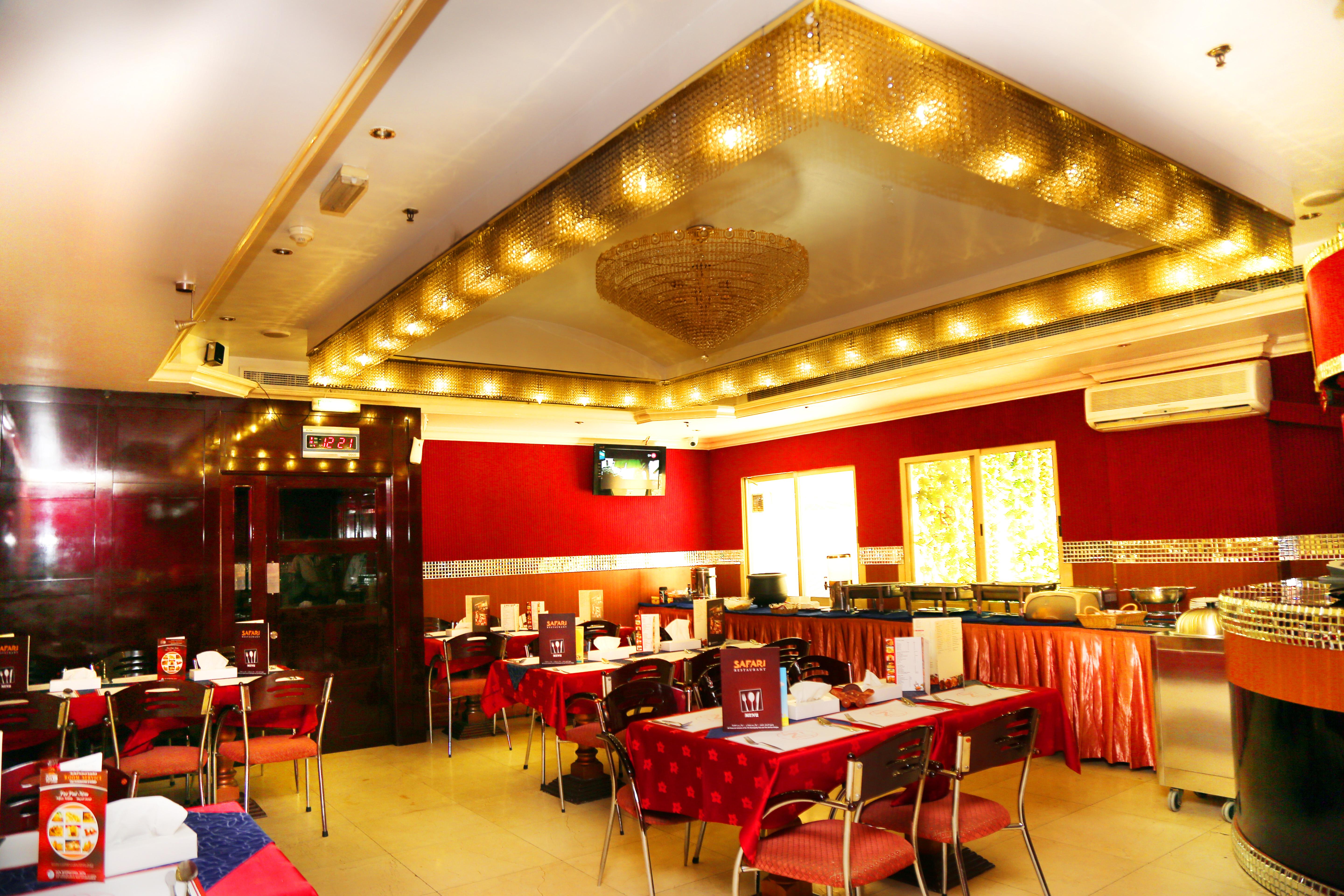 Zain International Hotel Дубай Екстериор снимка
