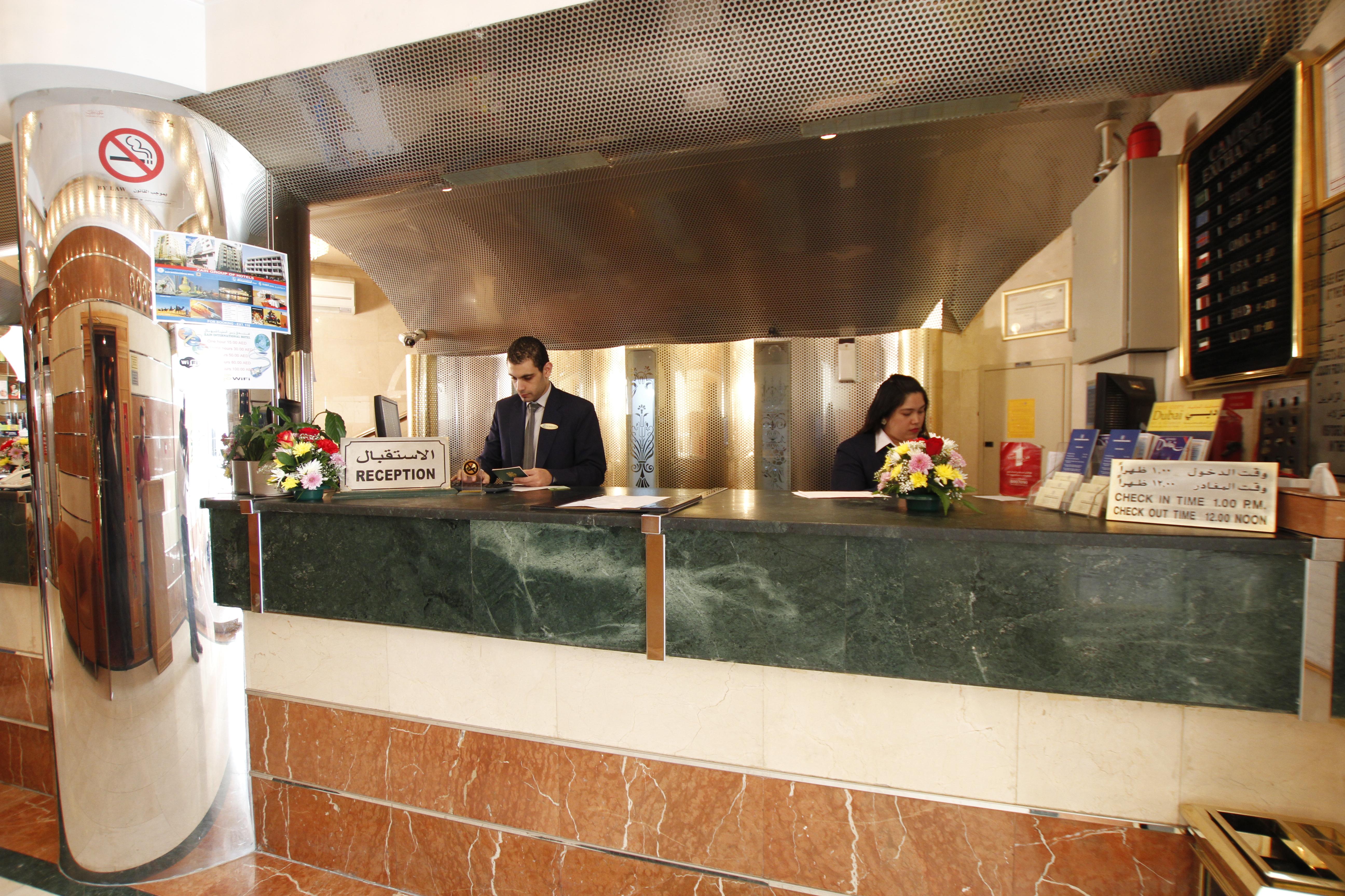 Zain International Hotel Дубай Екстериор снимка
