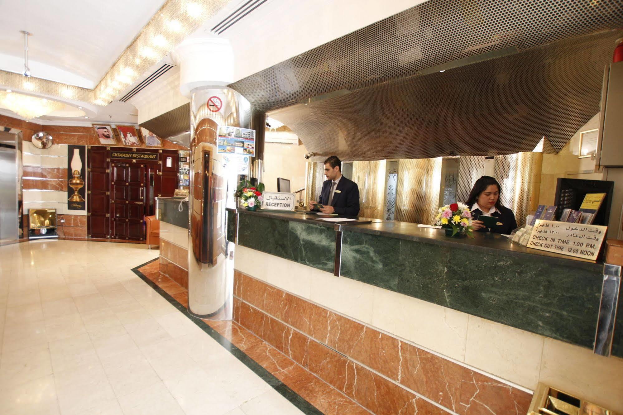 Zain International Hotel Дубай Екстериор снимка