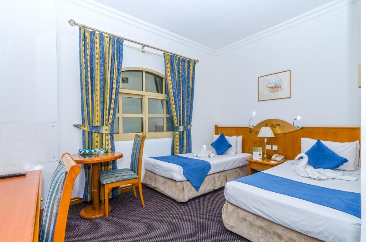 Zain International Hotel Дубай Екстериор снимка